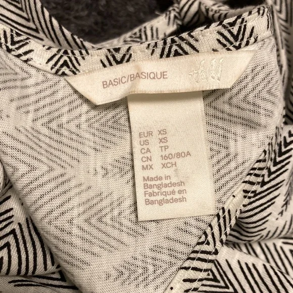 H&M dress size XS - Picture 4 of 6
